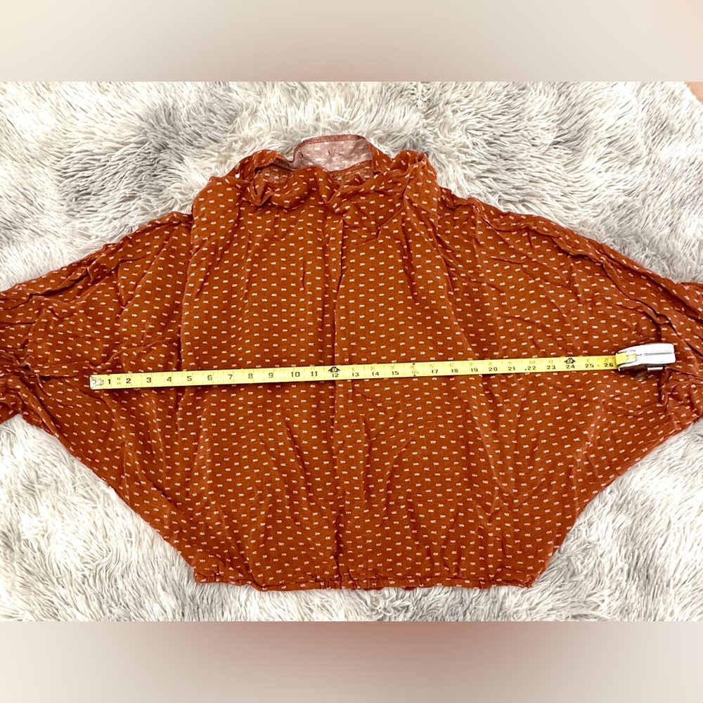 Slouchy Batwing Blouse - Picture 6 of 11